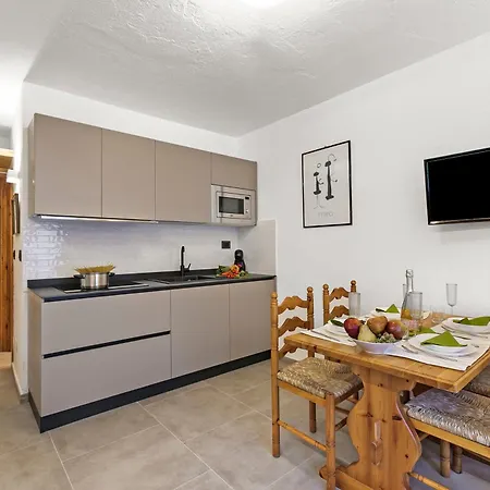 Rochebrune Apartment